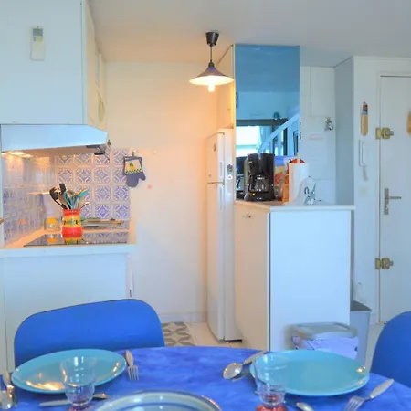 Climatise 3 Pieces Mezzanine 6 Couchages - Ar930-302 * Argelès-sur-Mer